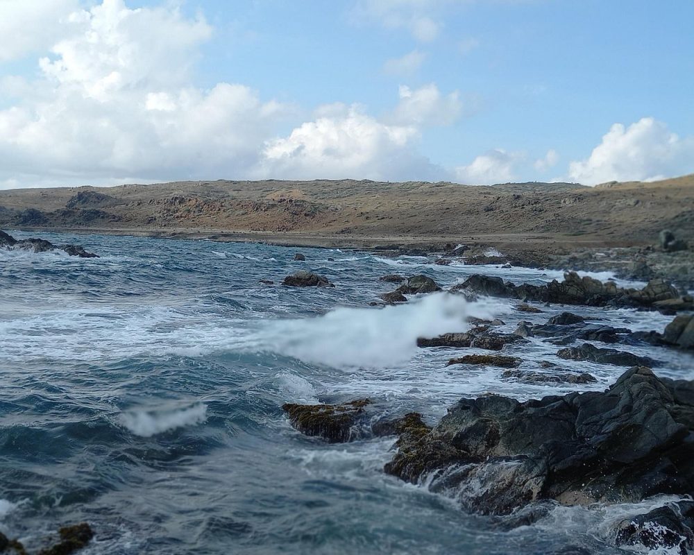 Crashing-Waves-on-Rocky-Shore.jpg